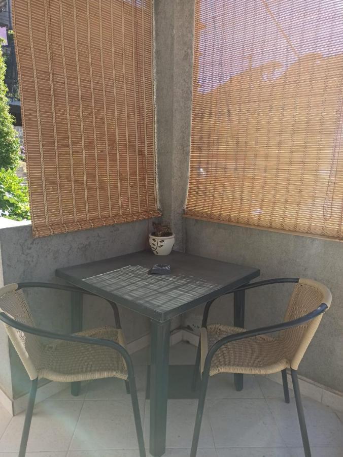 Apartman Tristan Херцег Нови Екстериор снимка