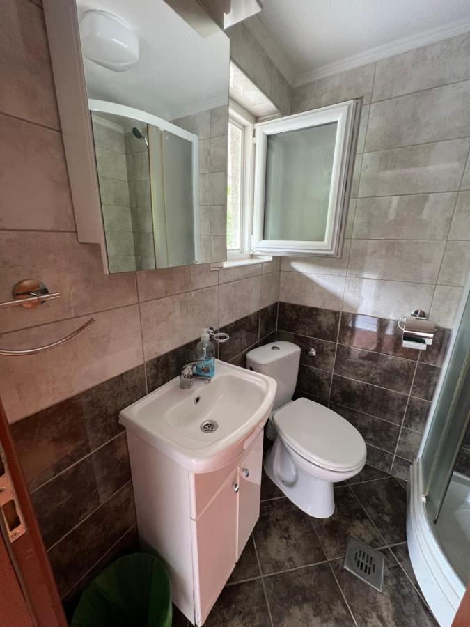 Apartman Tristan Херцег Нови Екстериор снимка
