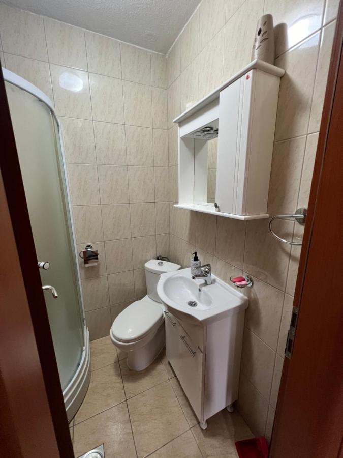 Apartman Tristan Херцег Нови Екстериор снимка