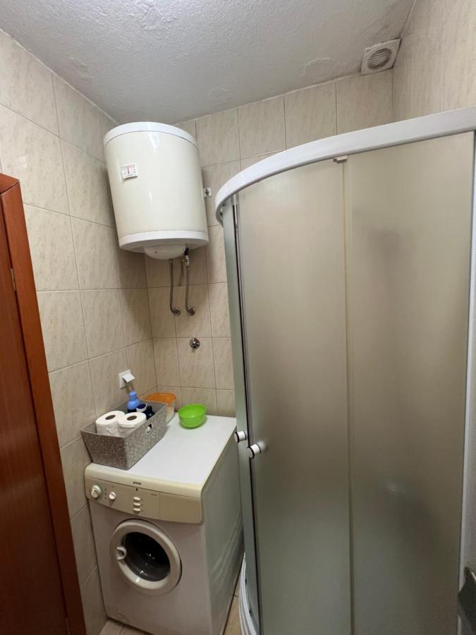 Apartman Tristan Херцег Нови Екстериор снимка